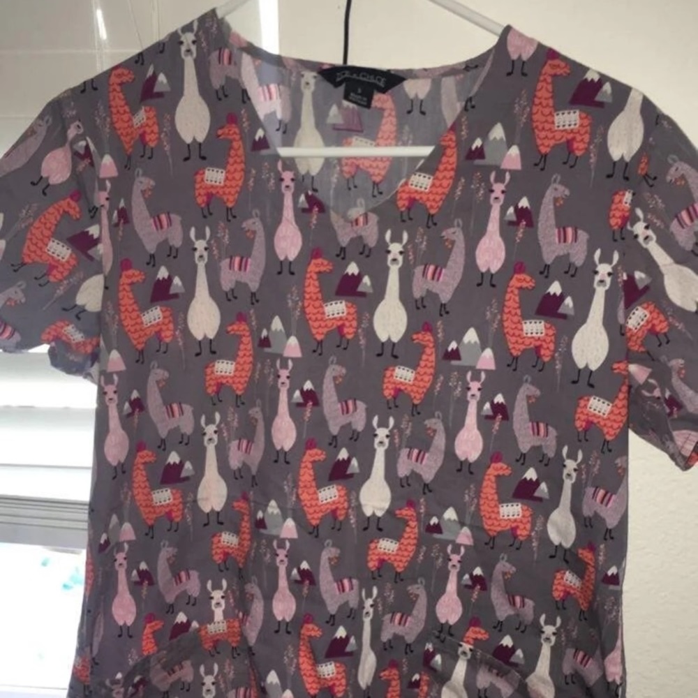 Scrub top